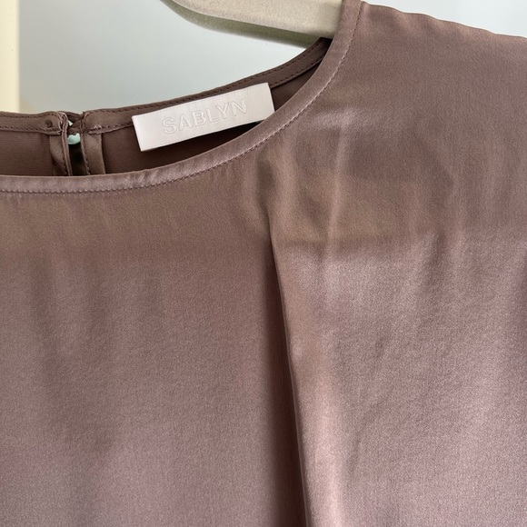 Sablyn silk crop - Picture 2 of 4